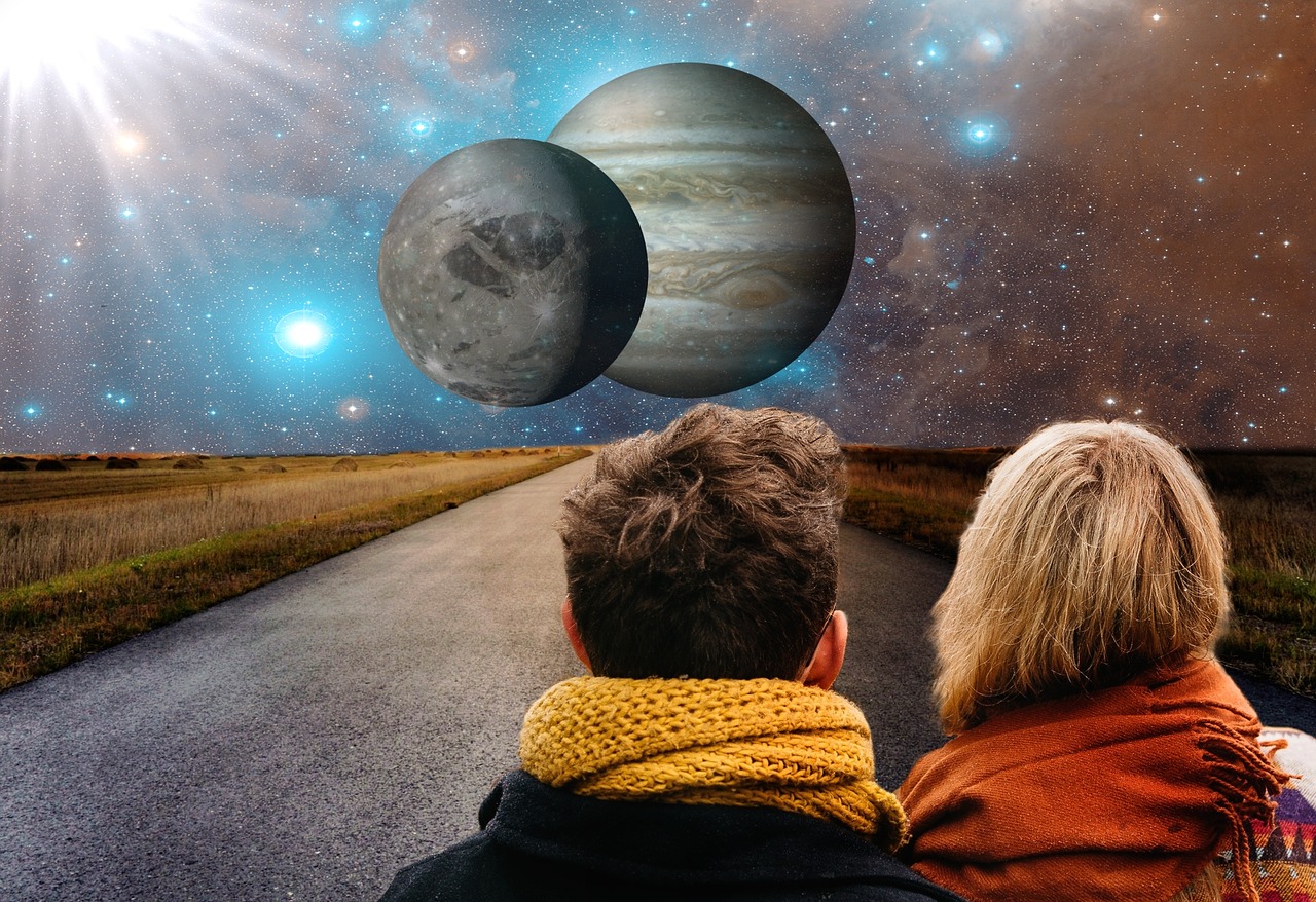 Read more about the article Saturnu in Veneri se v retrogradnosti pridruži še Jupiter